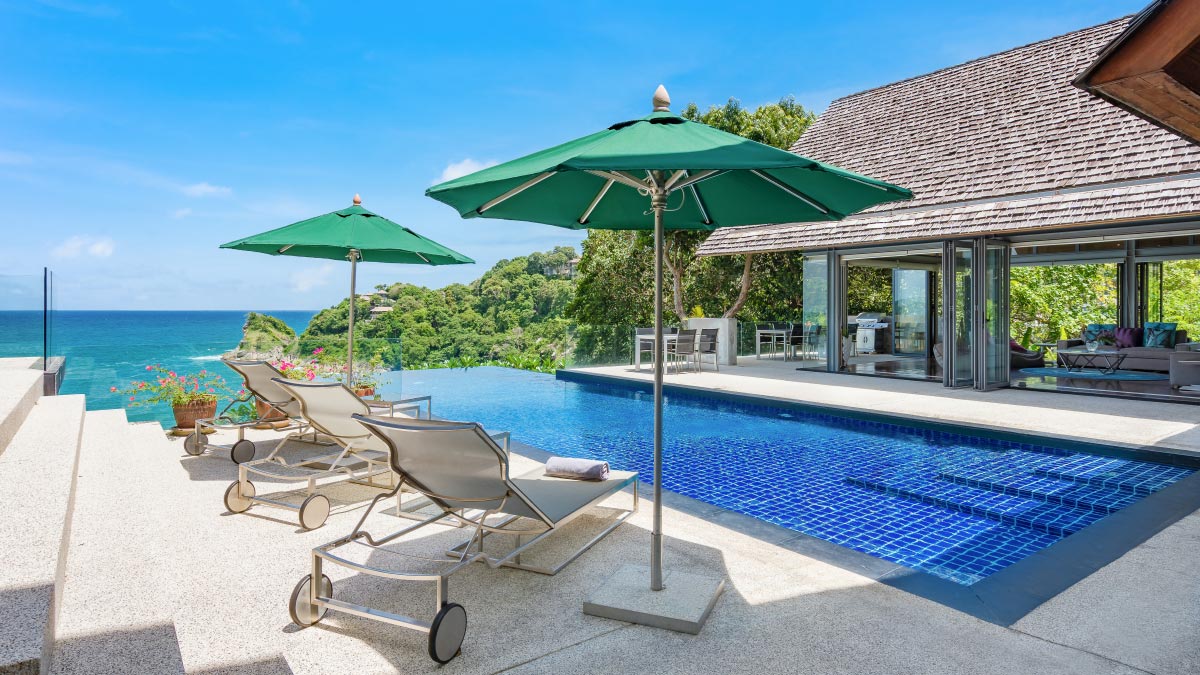 01.2-Villa-Lomchoy-Swimming-Pool-Area