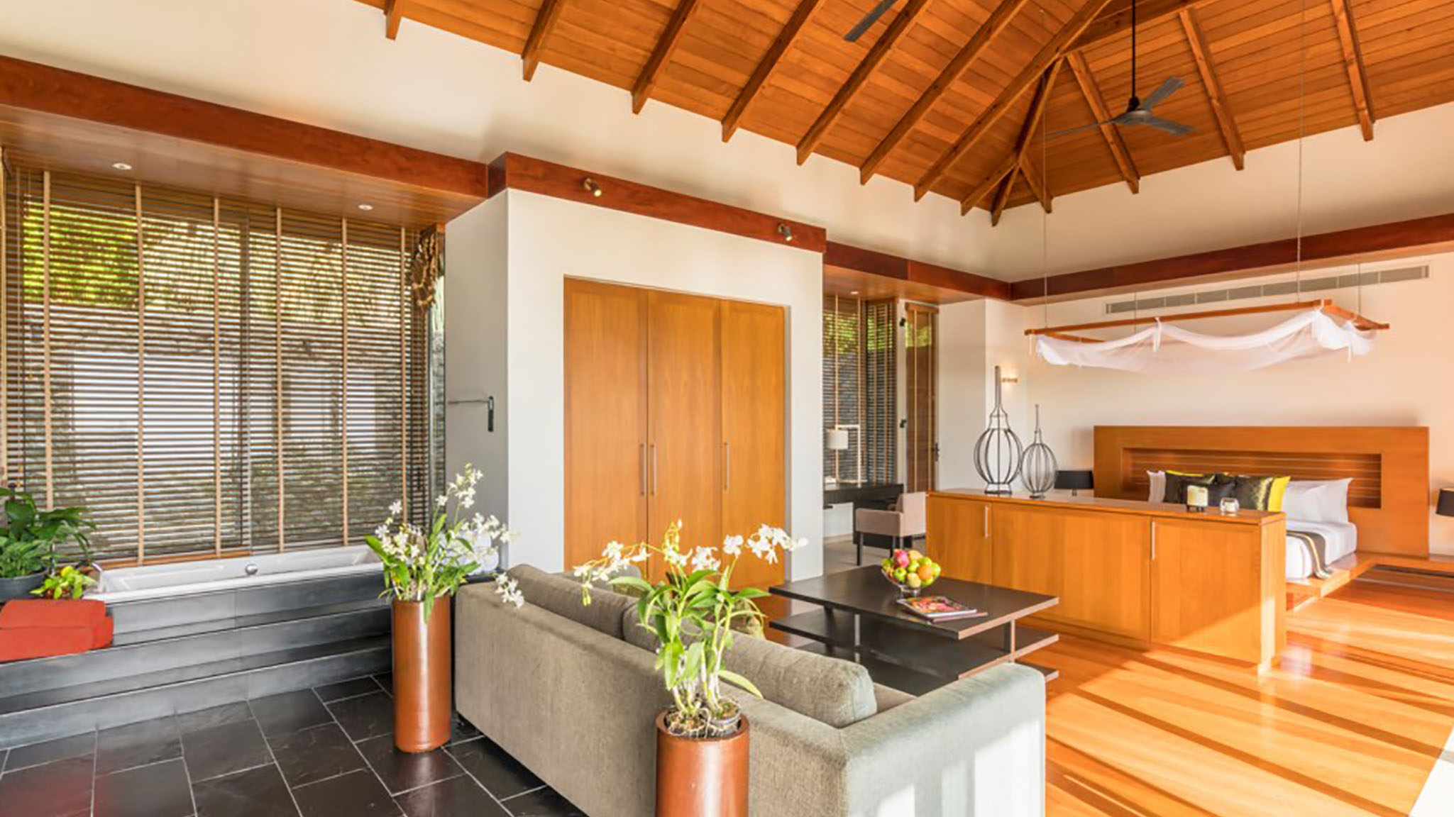 10-Villa Baan Paa Talee - Master guest bedroom design