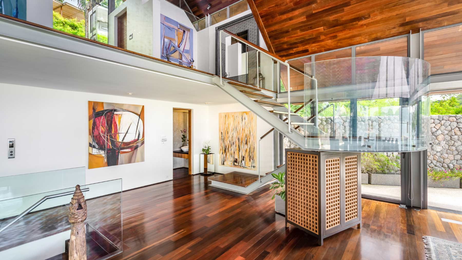 14-Villa-Rom-Trai-Living-Area