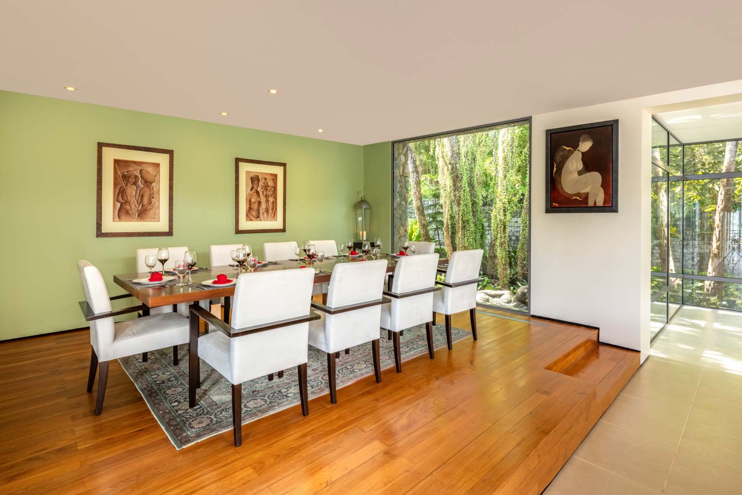 20-Villa-Fha-Sai-Dining-Area