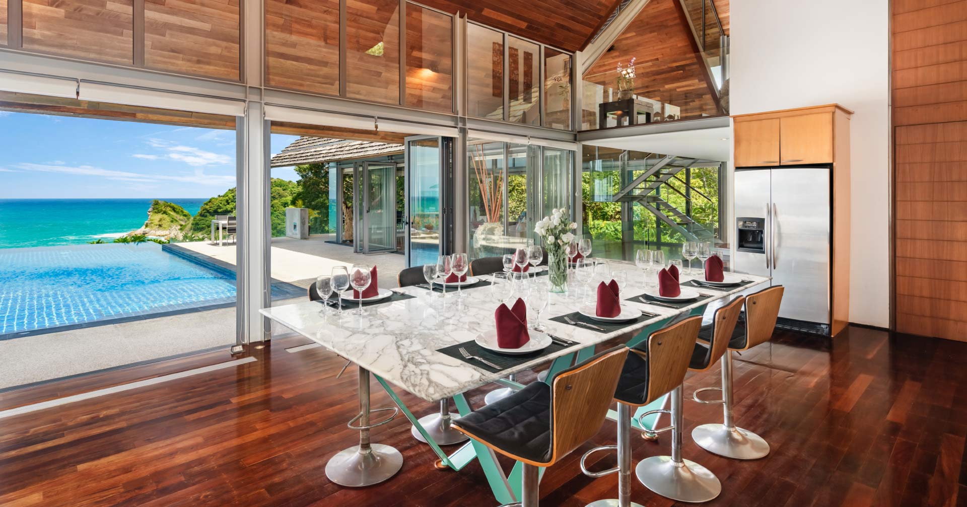 20-Villa-Lomchoy-Dining-Area-villapage