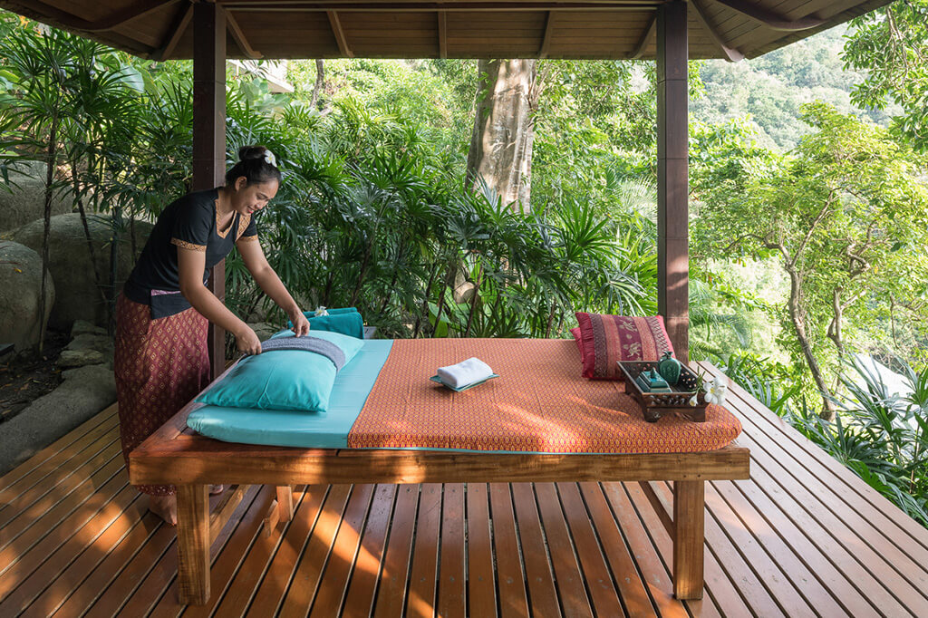 22-Baan-Banyan-Massage-in-the-Yoga-Sala