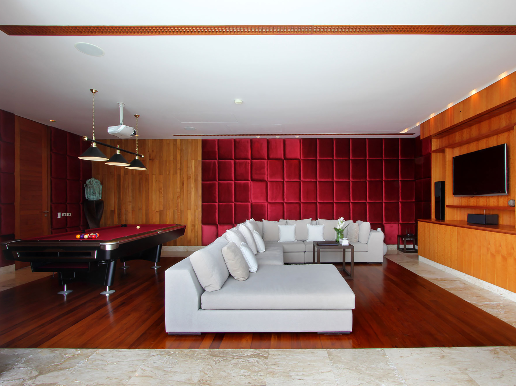 30. Villa Minh - Games room style