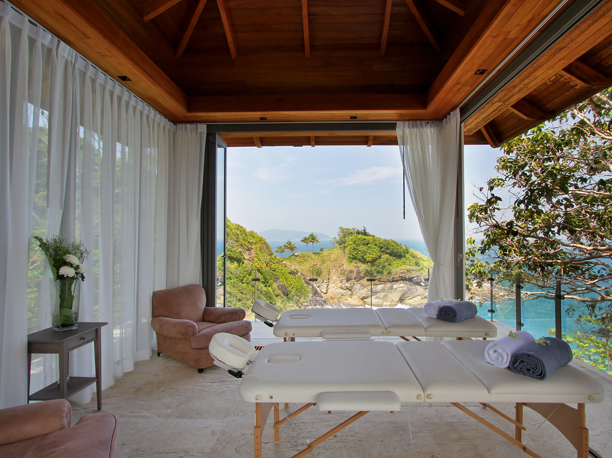 38. Villa Minh - Magnificent massage area