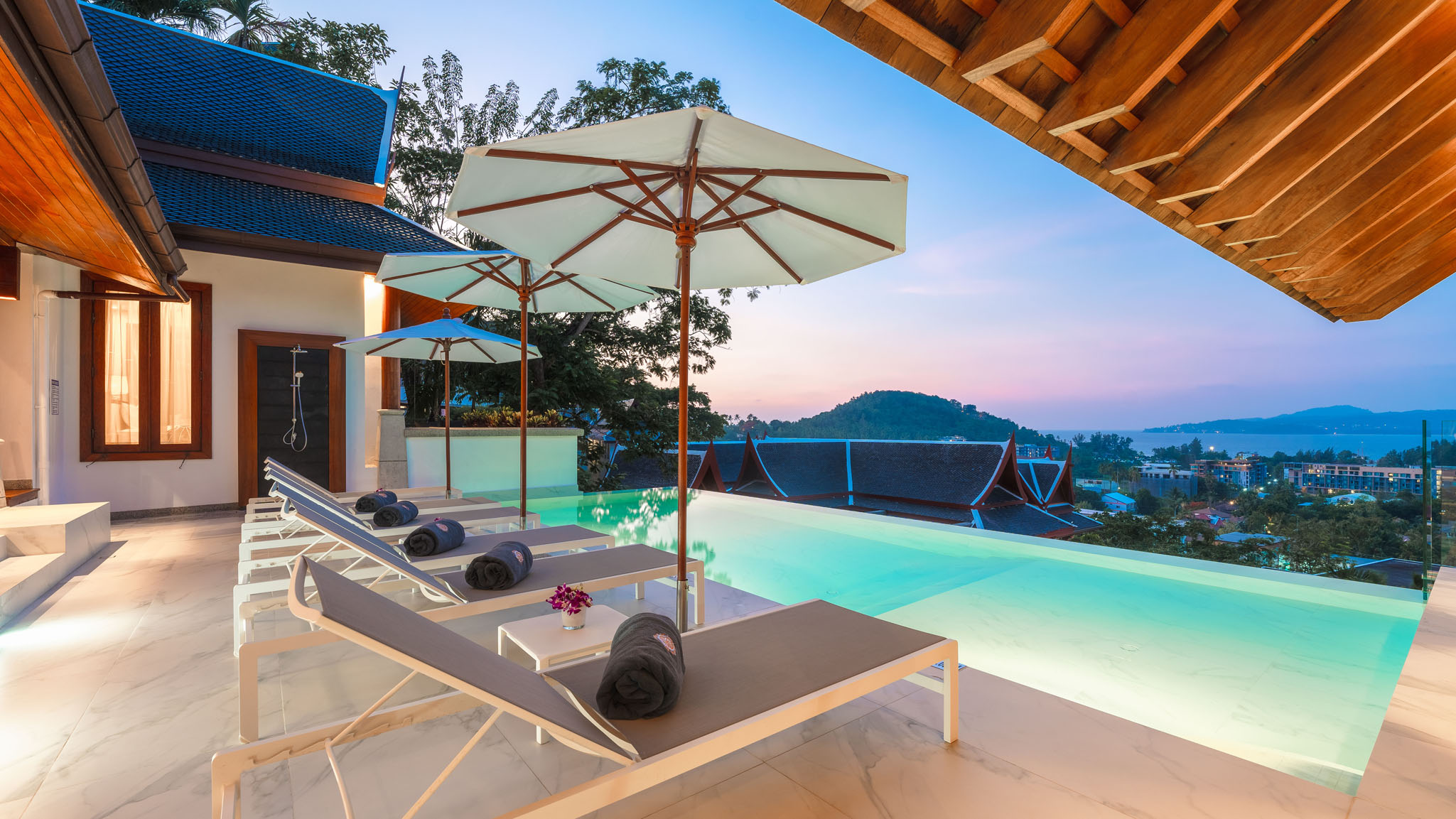 43 Sea View Zenith - Tranquil Surin at sundown