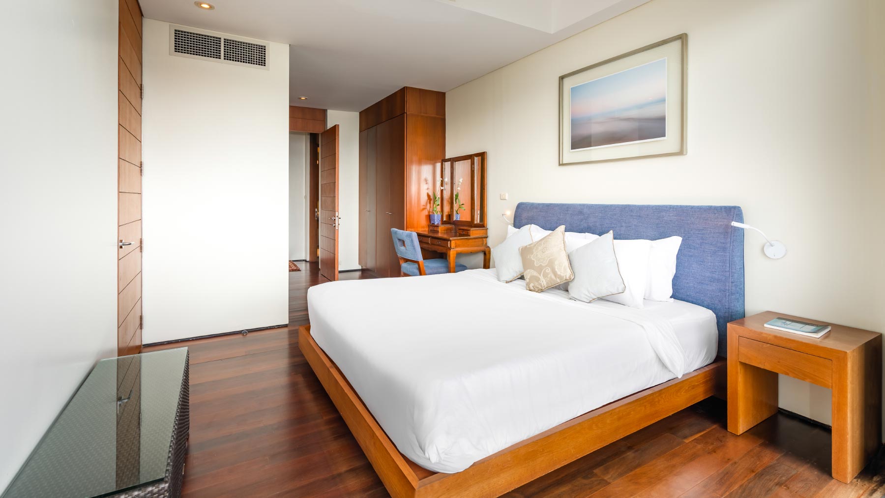 56-Villa-Rom-Trai-Bedroom-3