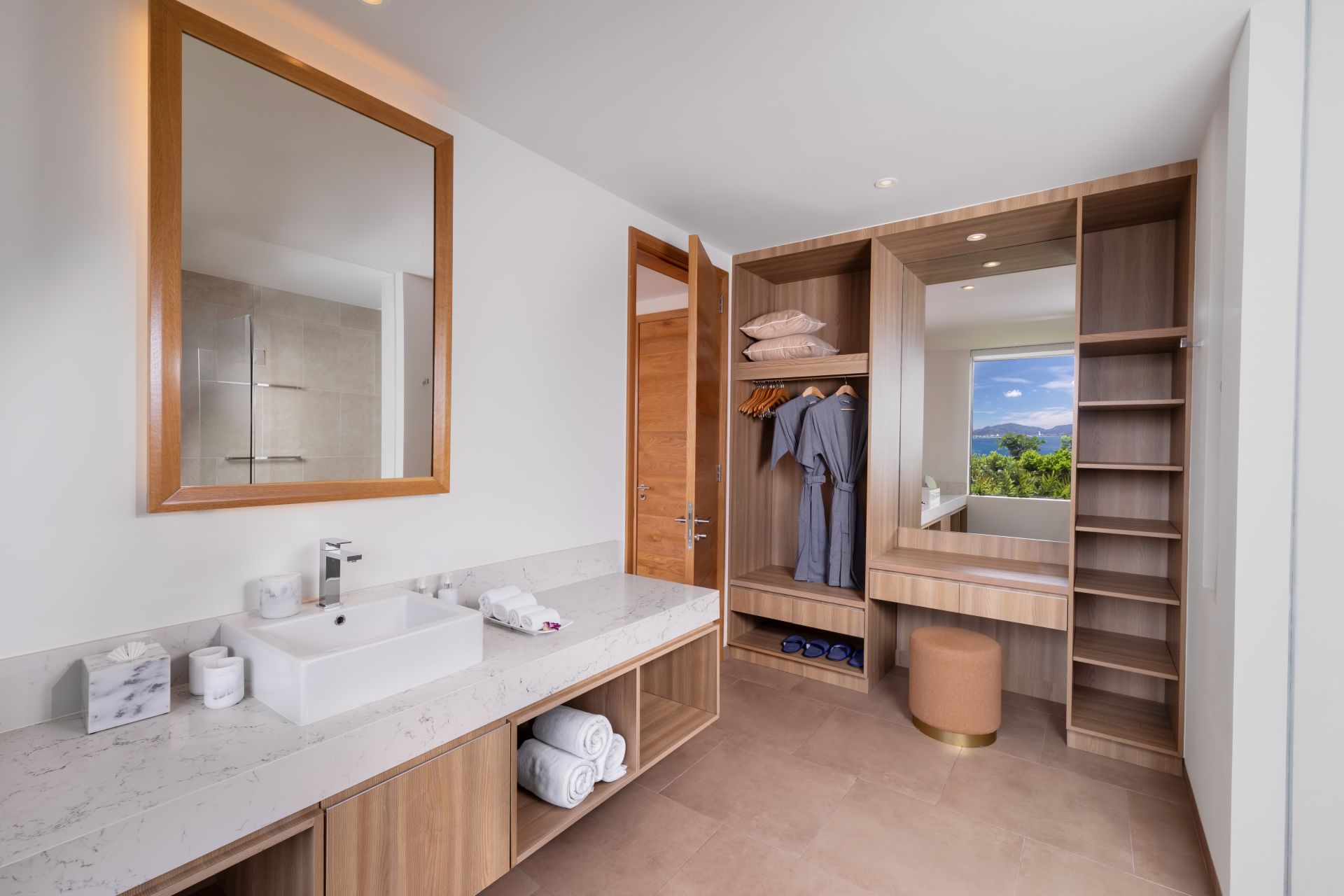 Villa-Narissa-Phuket-Guest-Bedroom-3-3