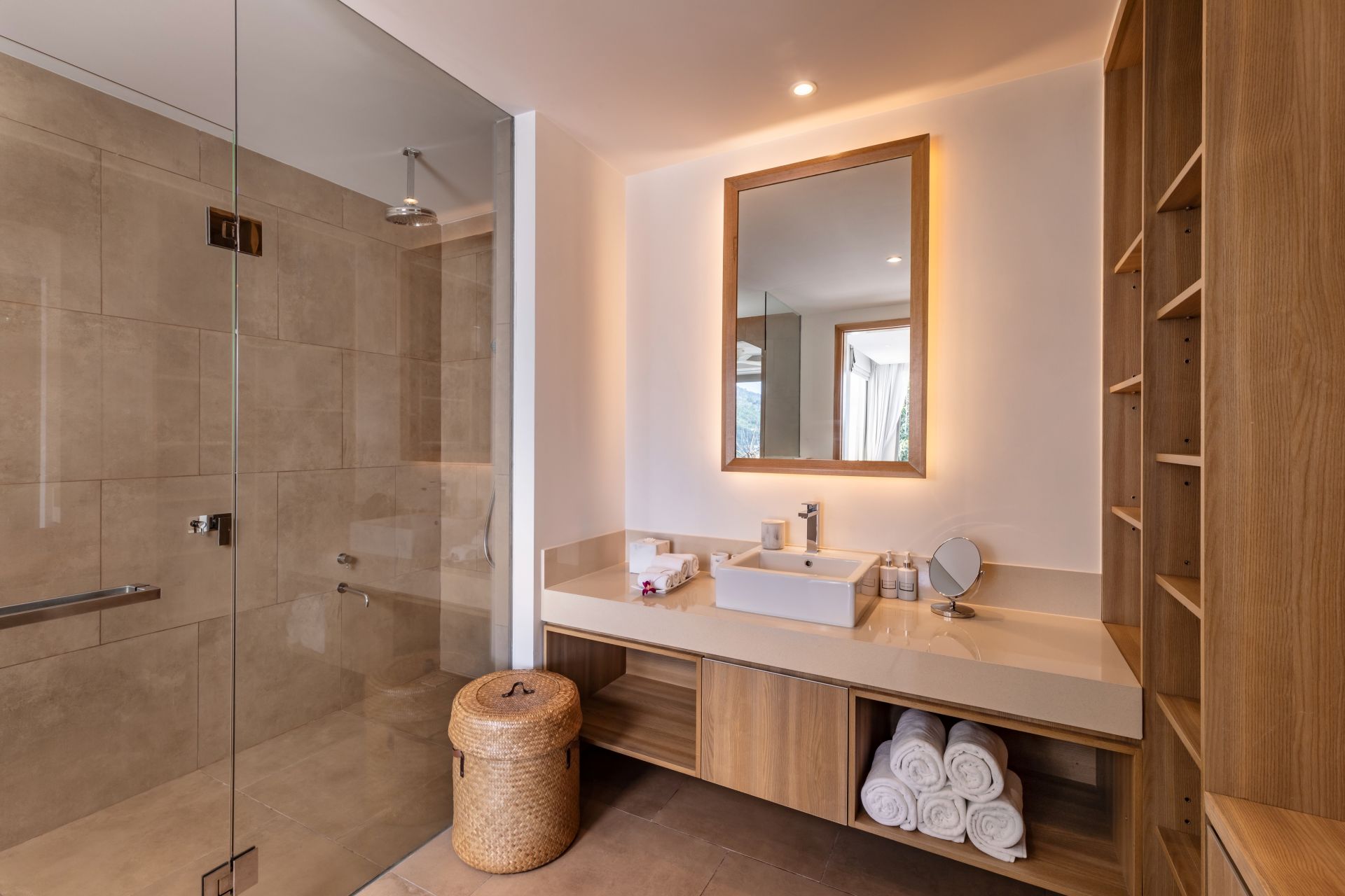 Villa-Narissa-Phuket-Guest-Bedroom-4-4