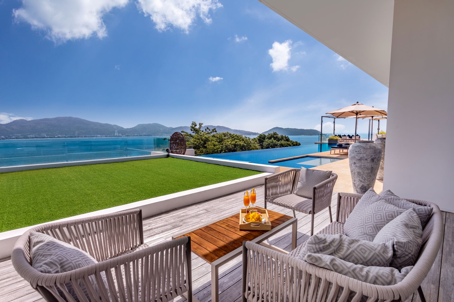 Villa-Narissa-Phuket-Master-Bedroom-1-6