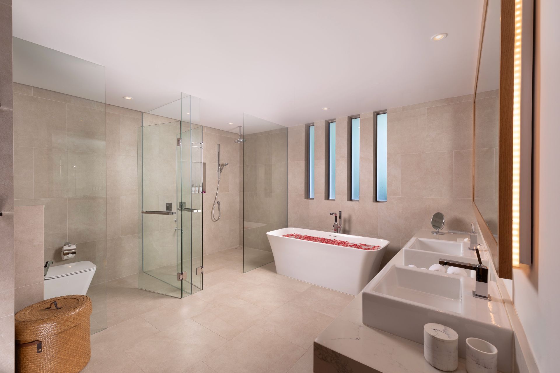 Villa-Narissa-Phuket-Master-Bedroom-2-5