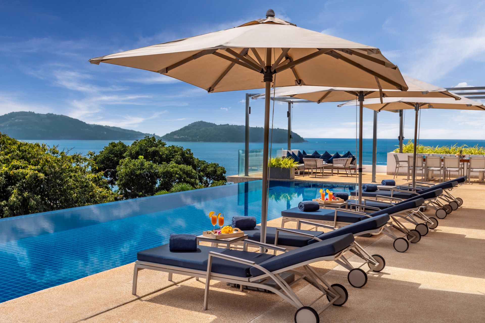 Villa-Narissa-Phuket-Pool-Area-4