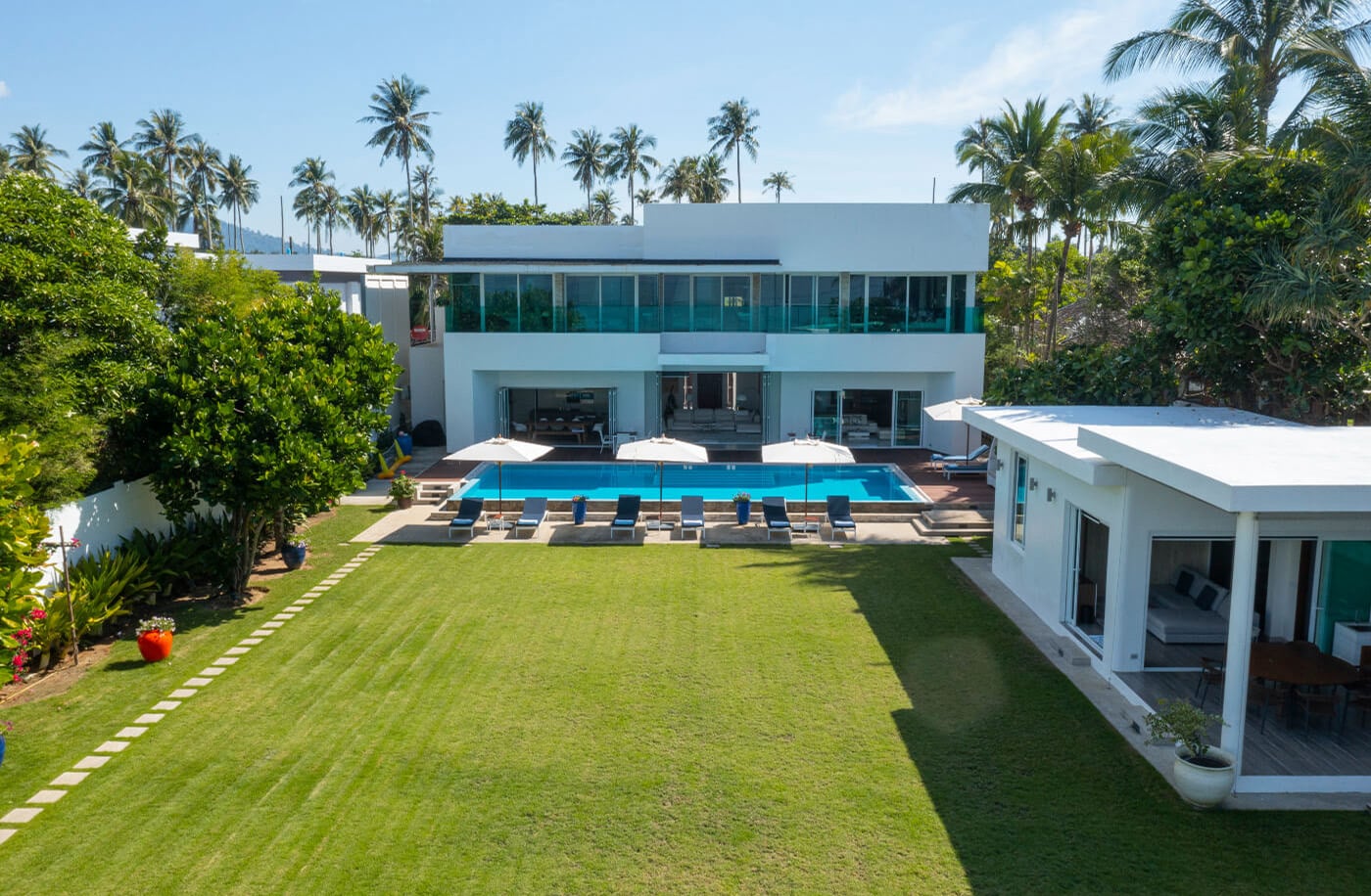 summer-estate-exterior-1