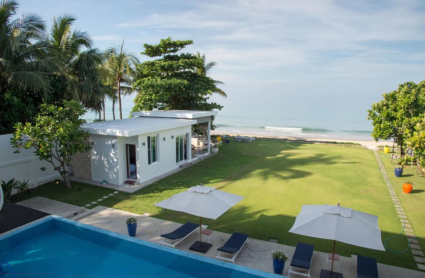 summer-estate-exterior-11