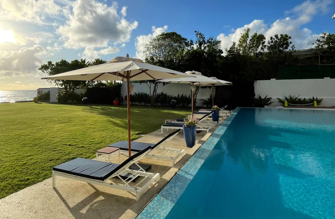 summer-estate-exterior-26