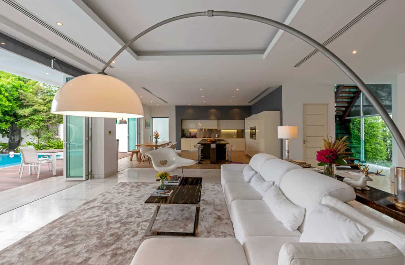 summer-estate-interior-4