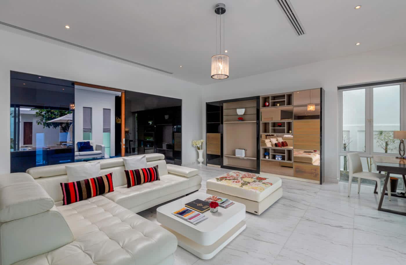 summer-estate-interior-7