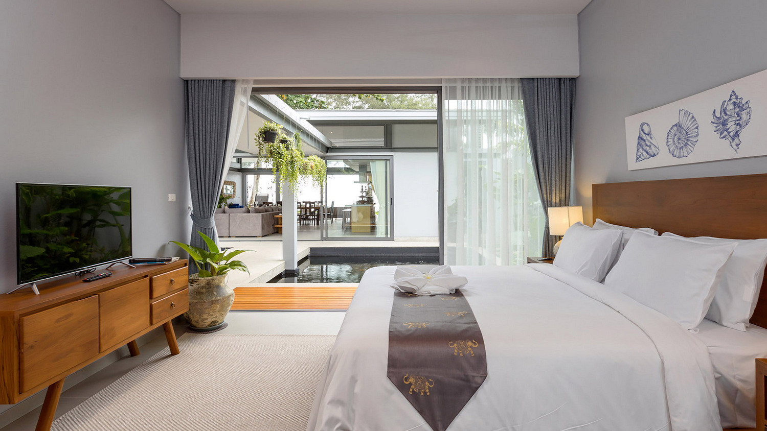 twin-villas-natai-7-twin-villas-natai-north-villa-bedroom-b-outlook-5b309950bceed