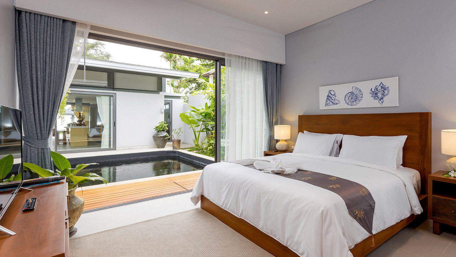 twin-villas-natai-twin-villas-natai-north-villa-bedroom-b-5b3099b9167d9