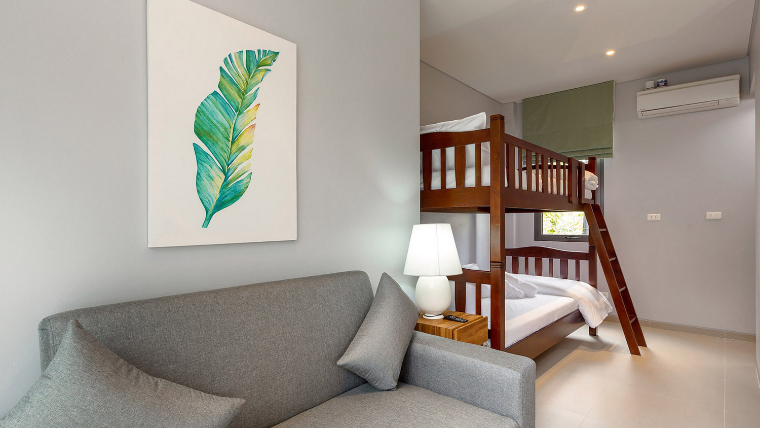 twin-villas-natai-twin-villas-natai-north-villa-bedroom-d-5b3099c890e7b