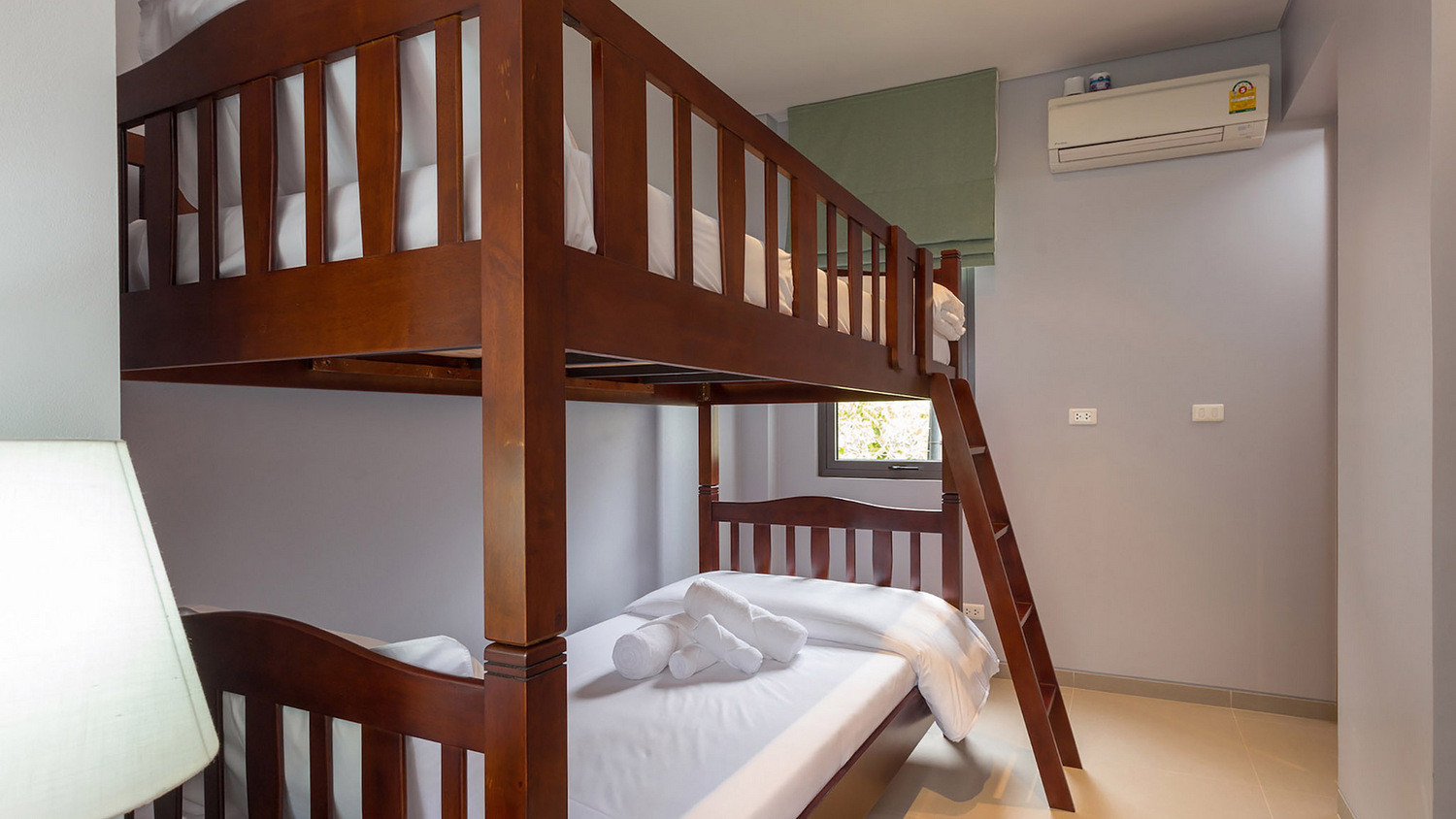 twin-villas-natai-twin-villas-natai-north-villa-bunkbed-room-feature-5b3099d2a6a33