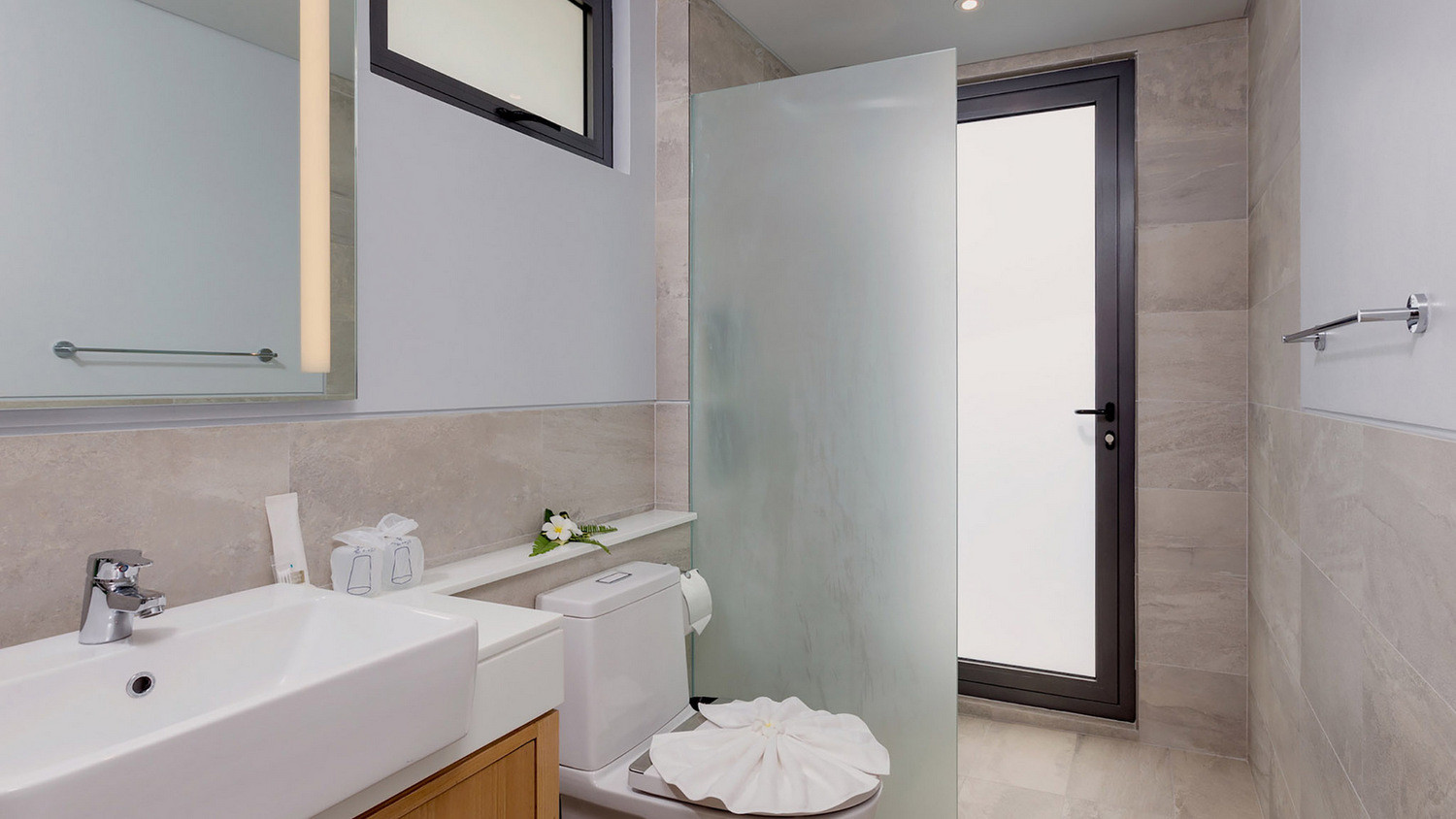 twin-villas-natai-twin-villas-natai-south-villa-bedroom-a-ensuite-5b30a3a850a43