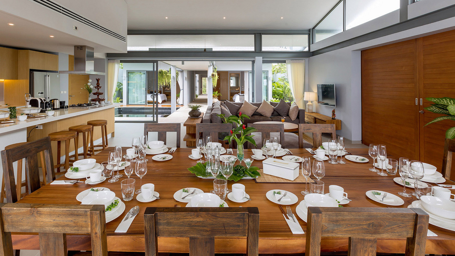 twin-villas-natai-twin-villas-natai-south-villa-dining-table-detail-5b30a3b432900