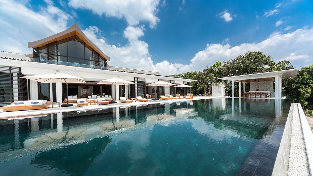 04-Villa-Amarapura-Phuket-Cape-Yamu-Swimming-Pool-Area