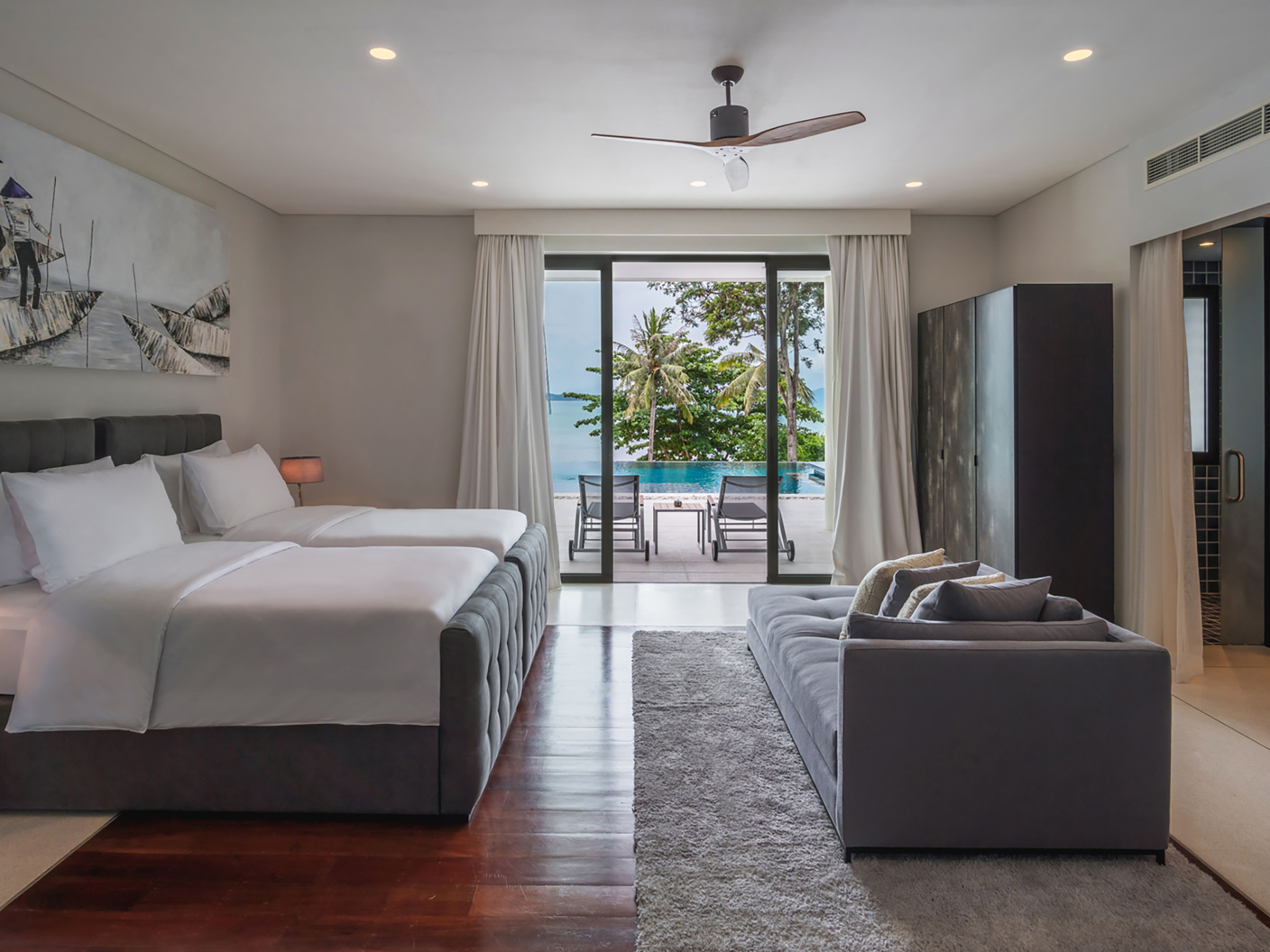 19 Naam Sawan - Relaxing guest bedroom by the pool