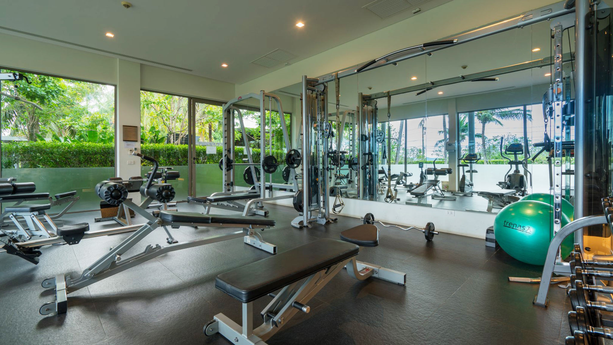 24 Villa Abiente - Fully equipped Baan Yamu estate gym