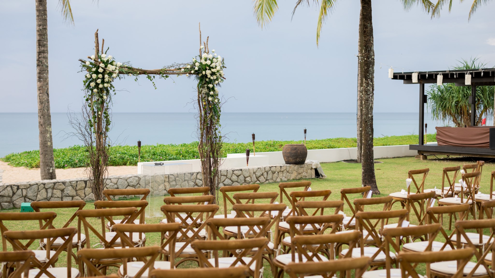27 Jivana Beach Villas - Villa Jia - Picturesque beach wedding venue