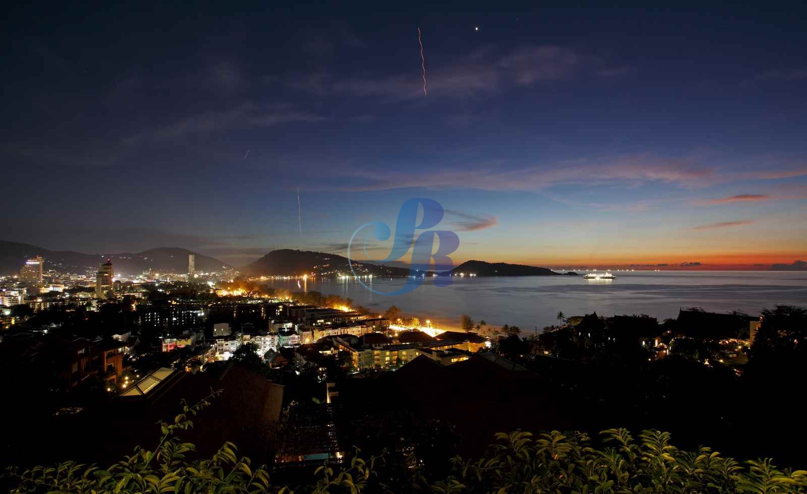 Patong-View-001-optim__WatermarkWyIiLCJjZW50ZXIiLDAsMF0