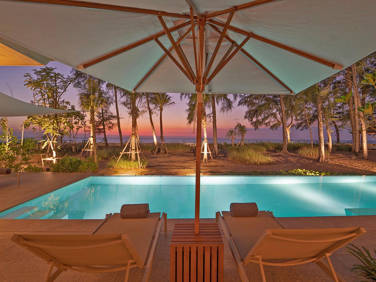 The-Pines-Pool-at-night