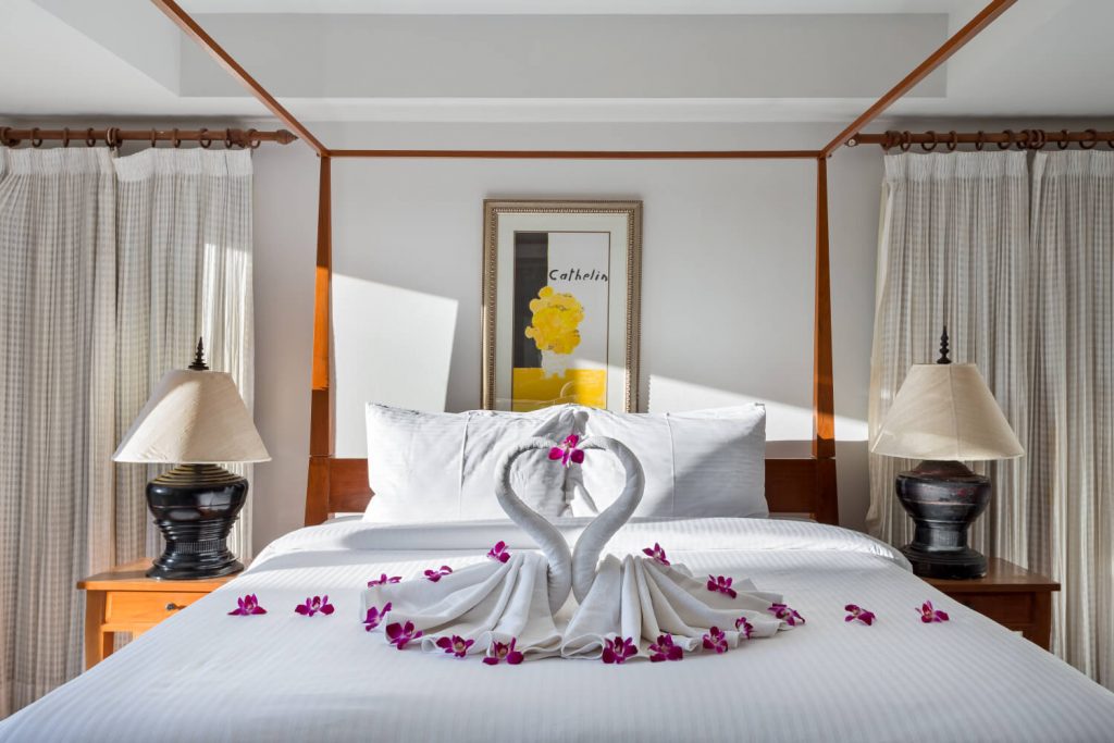 Villa-404-Baan-Hen-Phuket-17-1-1024x683