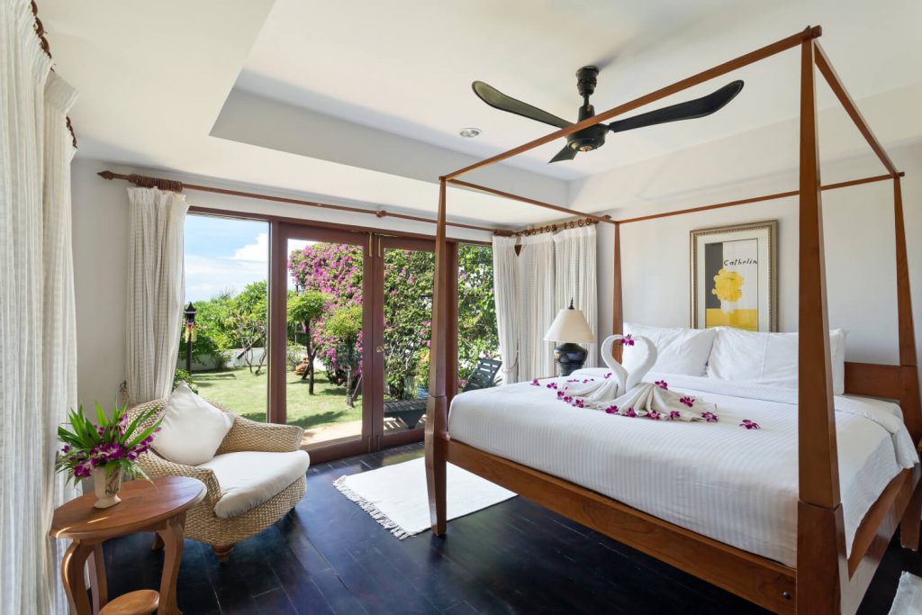 Villa-404-Baan-Hen-Phuket-18-1-1024x683
