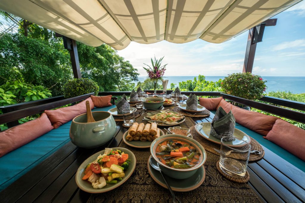 Villa-404-Baan-Hen-Phuket-6-1-1024x683
