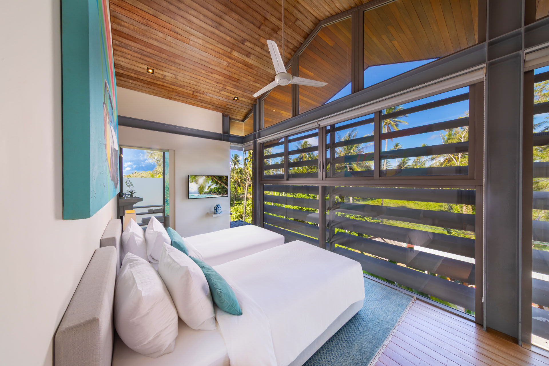 Villa-Aqua-Guest-Bedroom-4-2