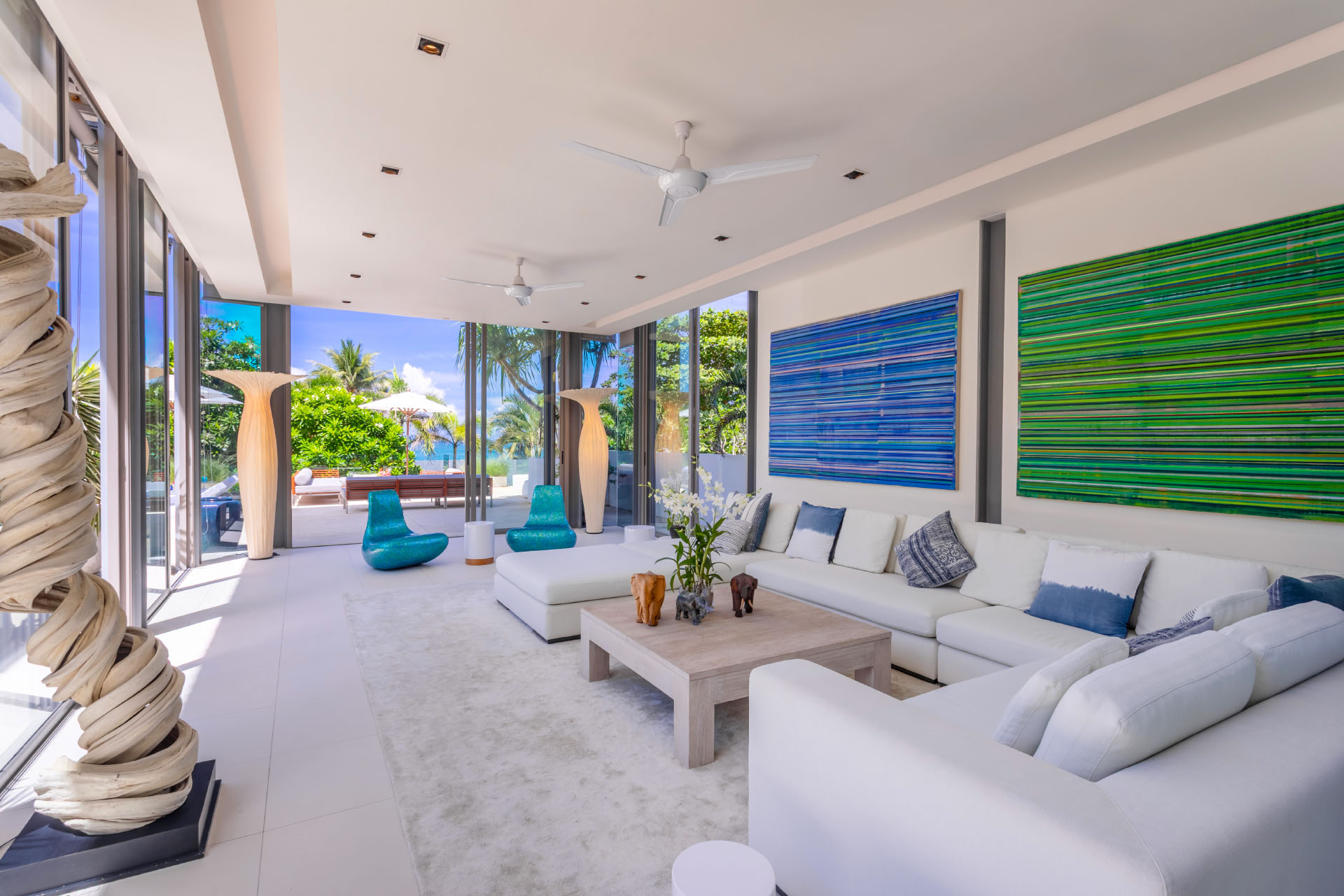 Villa-Aqua-Living-Room-3