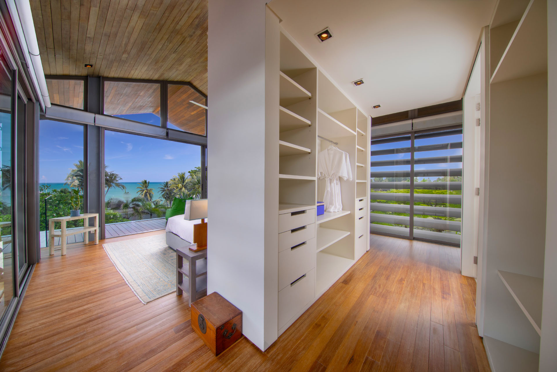 Villa-Aqua-Master-Bedroom-1-3