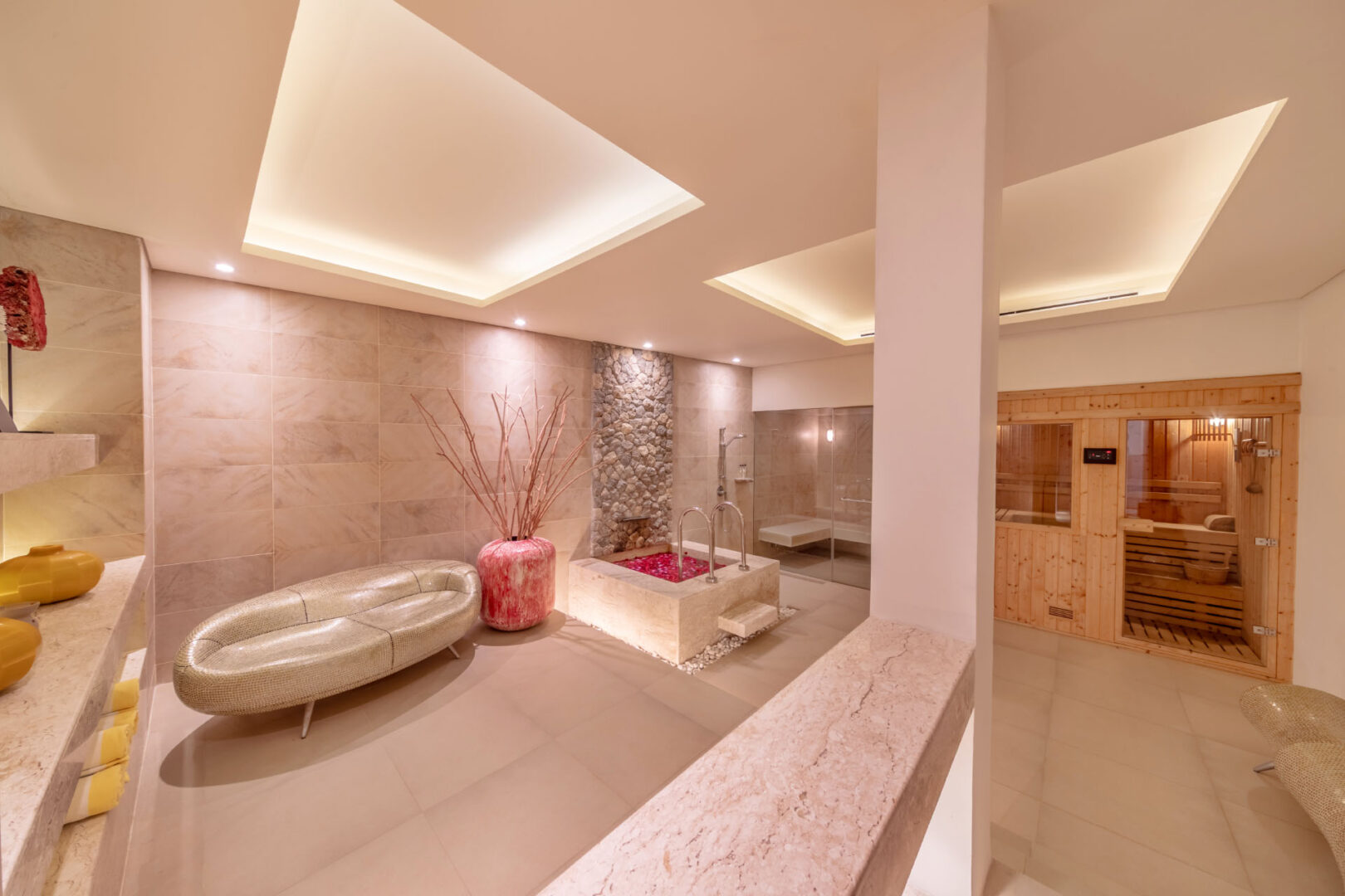 Villa-Aqua-Spa-1-1620x1080