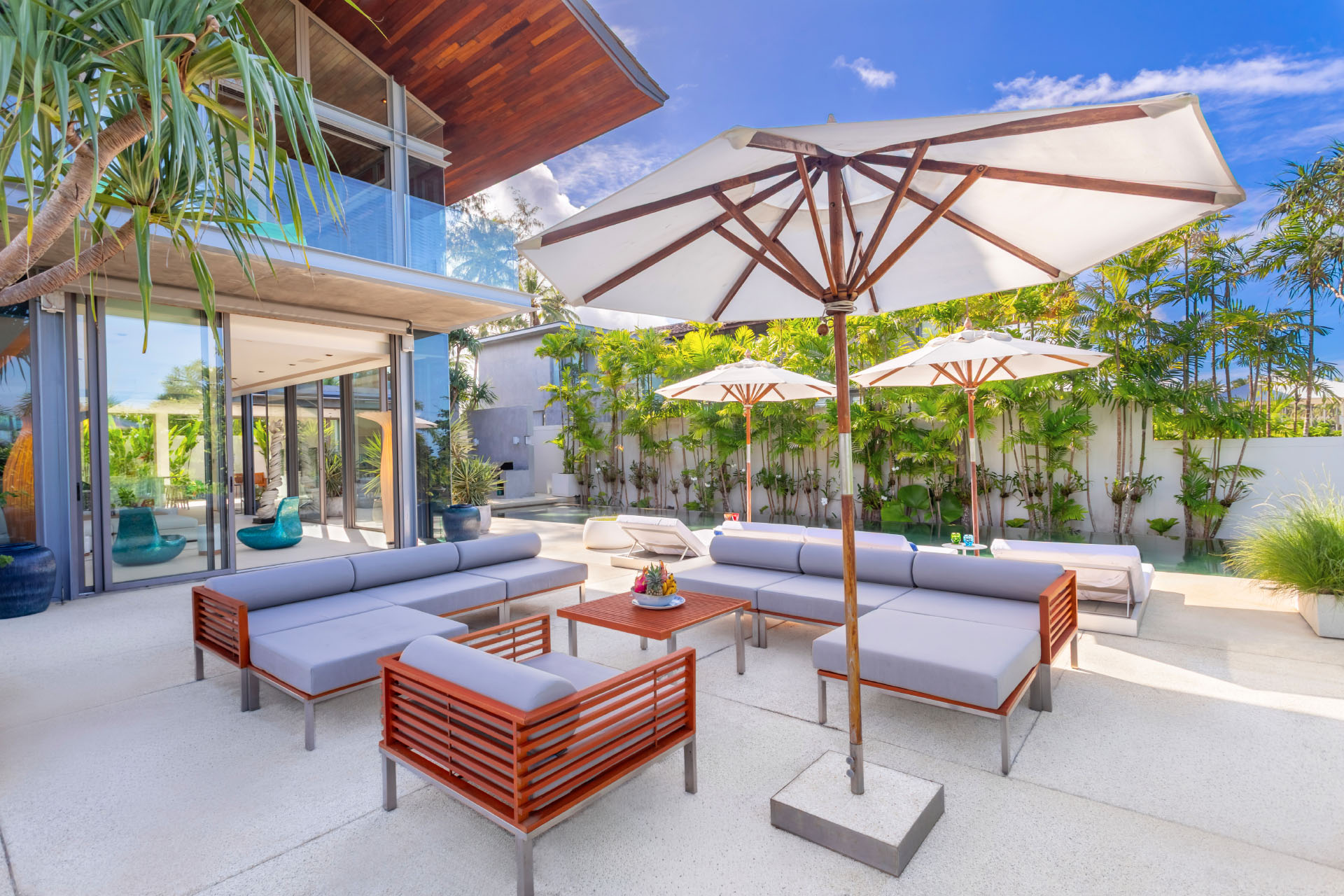 Villa-Aqua-Swimming-Pool-4