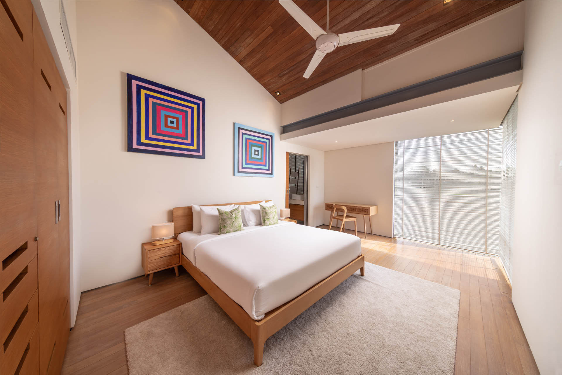 Villa-Roxo-Guest-Bedroom-3-1