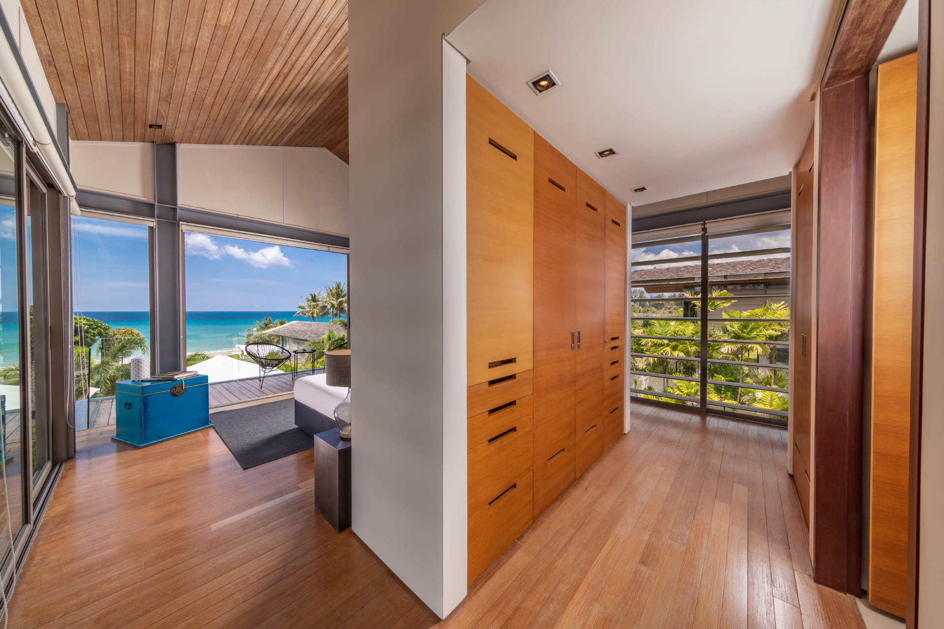 Villa-Roxo-Master-Bedroom-1-3