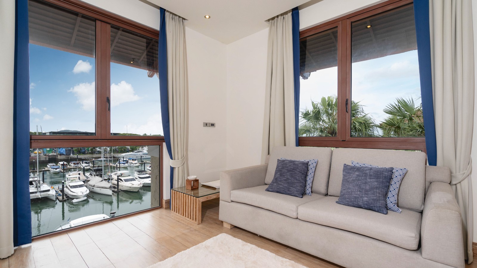 penthouse-skyline-a-24-657bb9dd00eae
