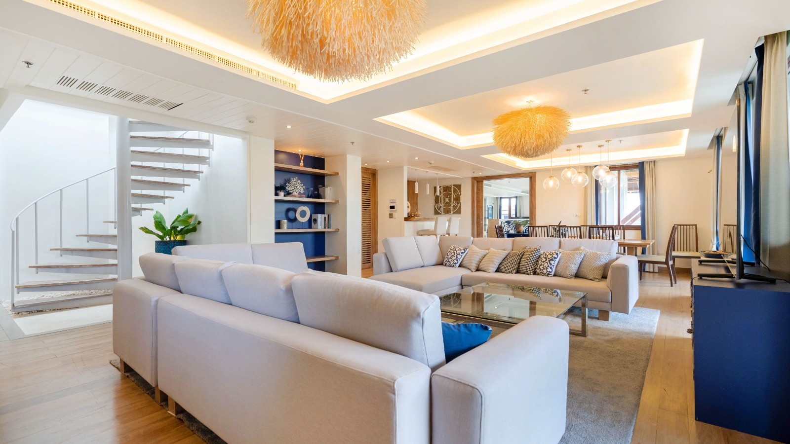penthouse-skyline-a-8-657bba16569c4