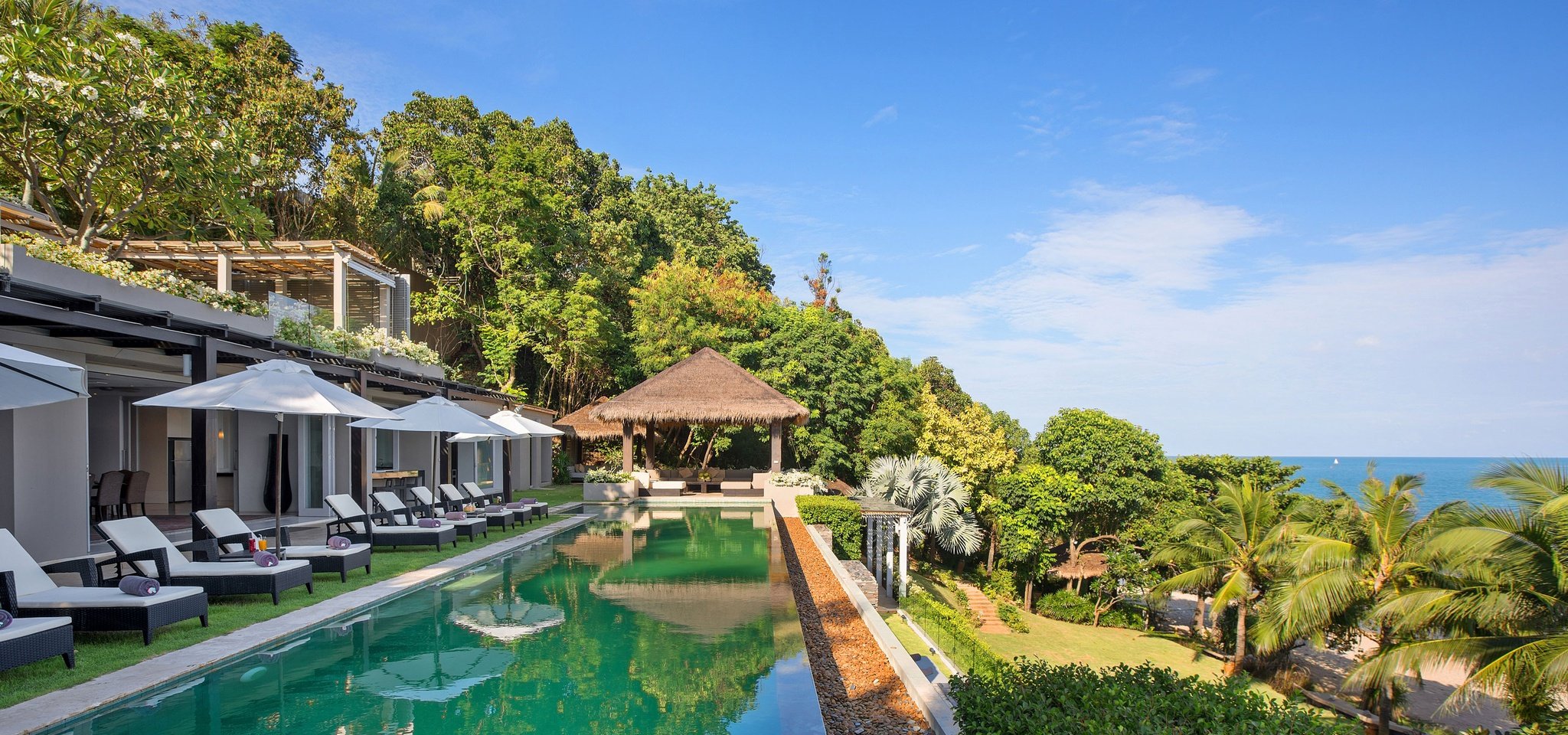 SangsuriVilla1_Samui_02_PoolView
