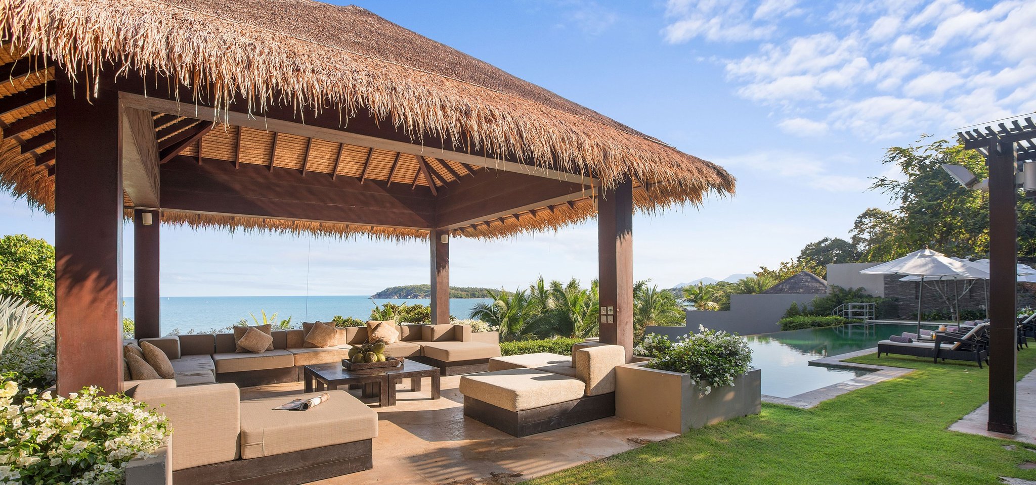 SangsuriVilla1_Samui_05_OutdoorLivingRoom