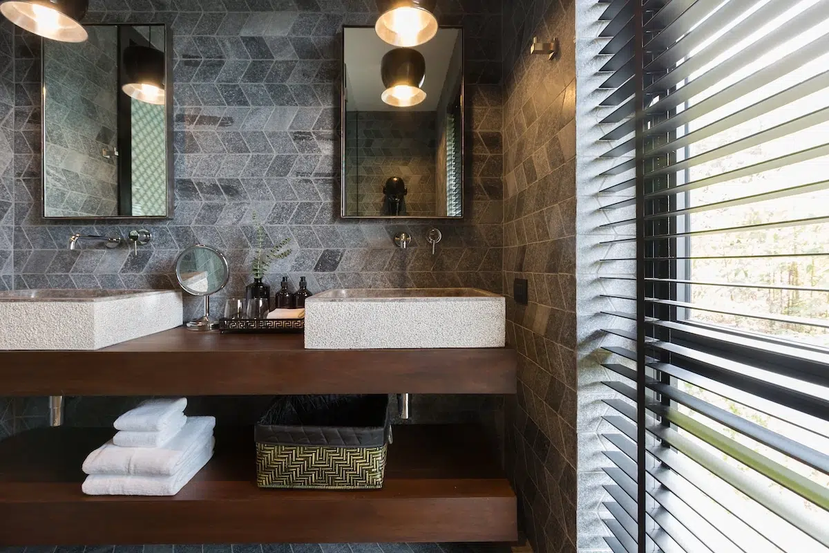 orca-bedroom-bathroom5
