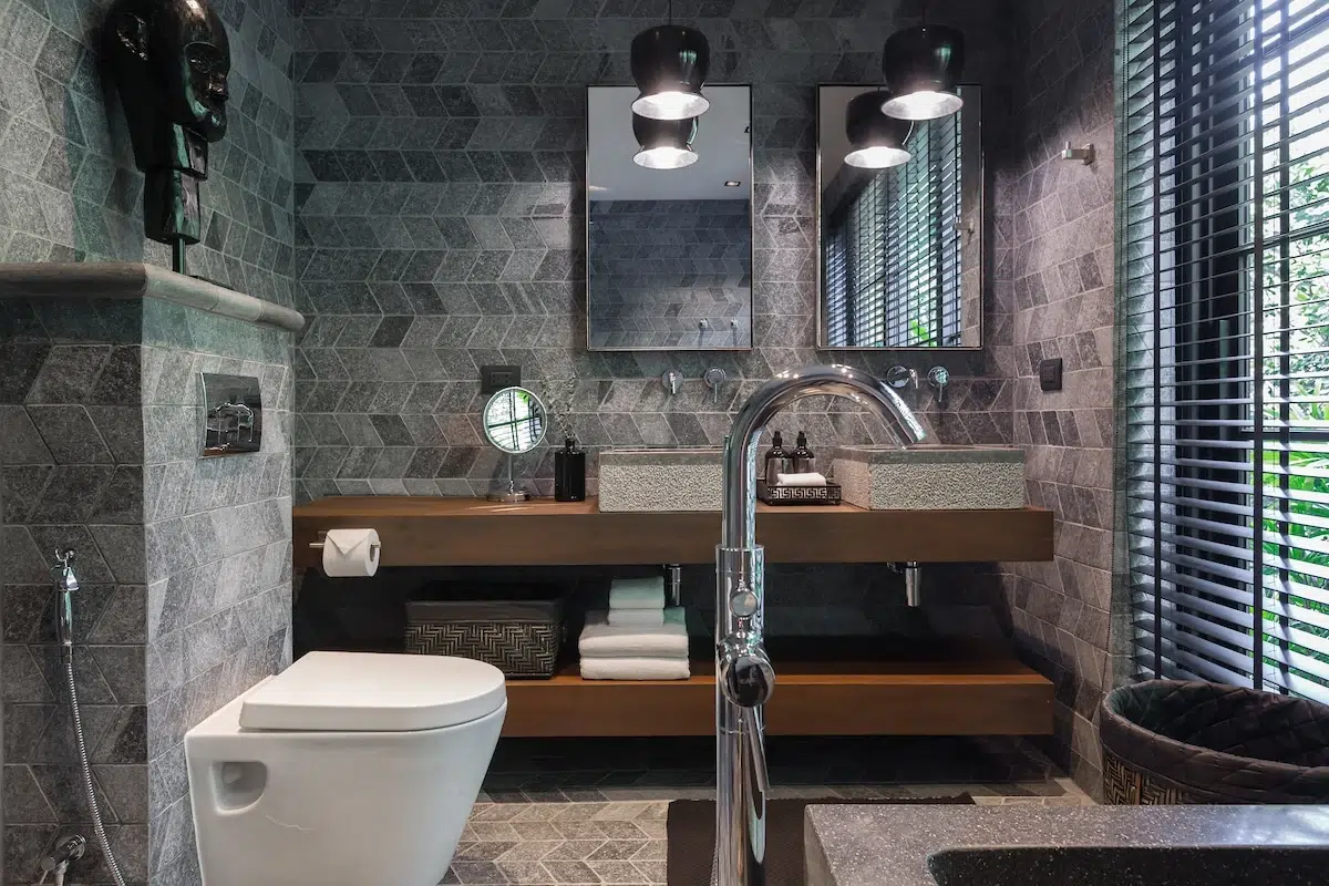 orca-bedroom-bathroom7