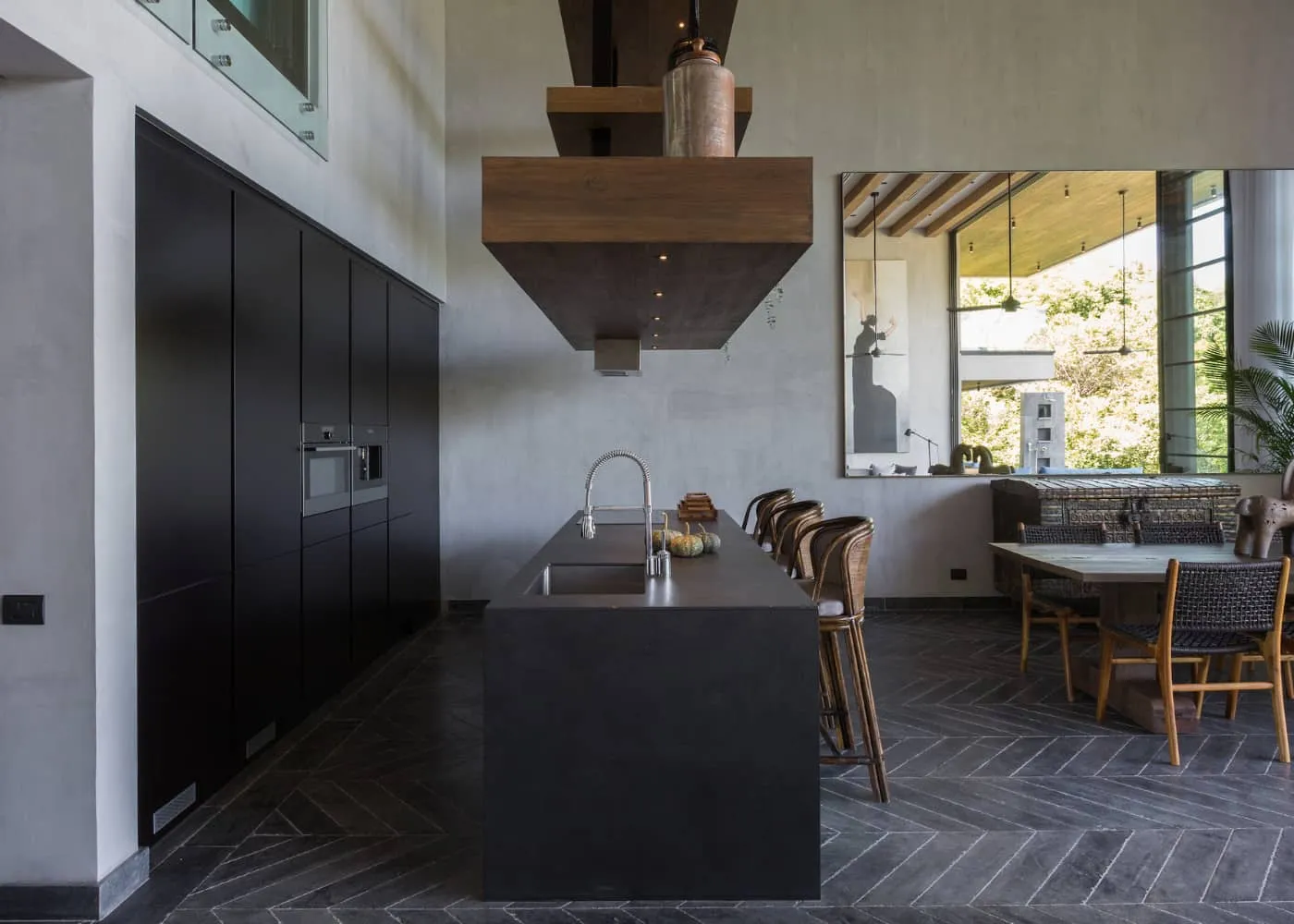 orca-gallery-living31