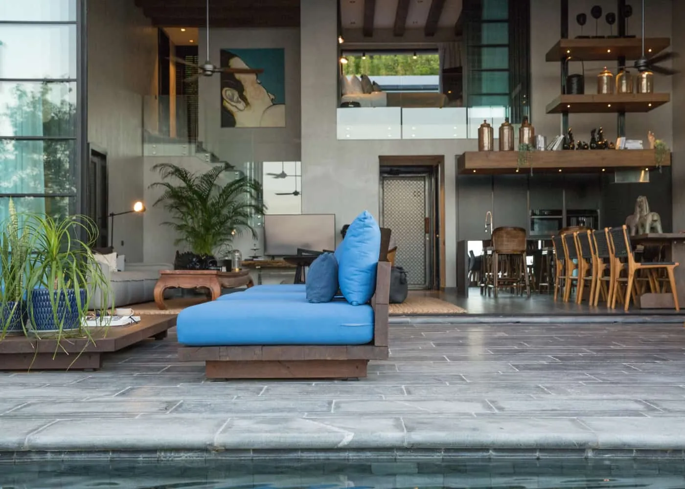 orca-gallery-living35